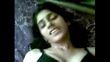 Indian girl gets fucked and cock sucking - BUBBAPORN.COM