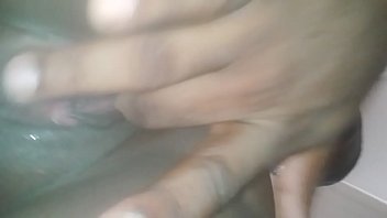 finger my girl black pussy